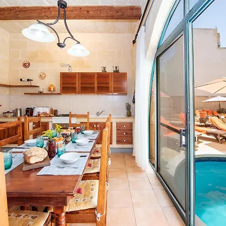 Ta Indri Country house