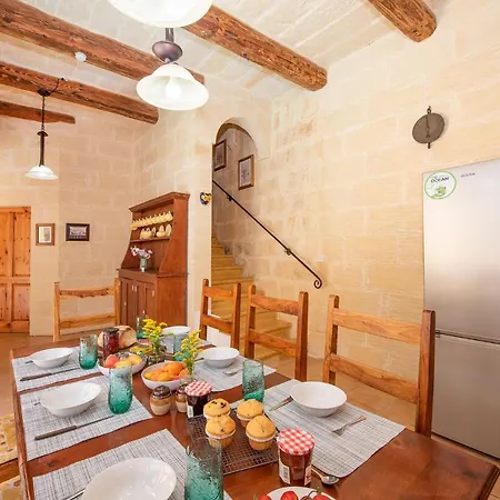 Country house Ta Indri